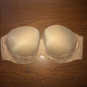 VS Strapless Convertible Bra